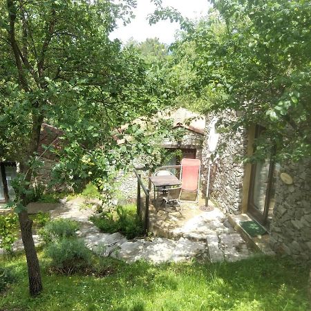 Riventosa Villa Praesidio מראה חיצוני תמונה